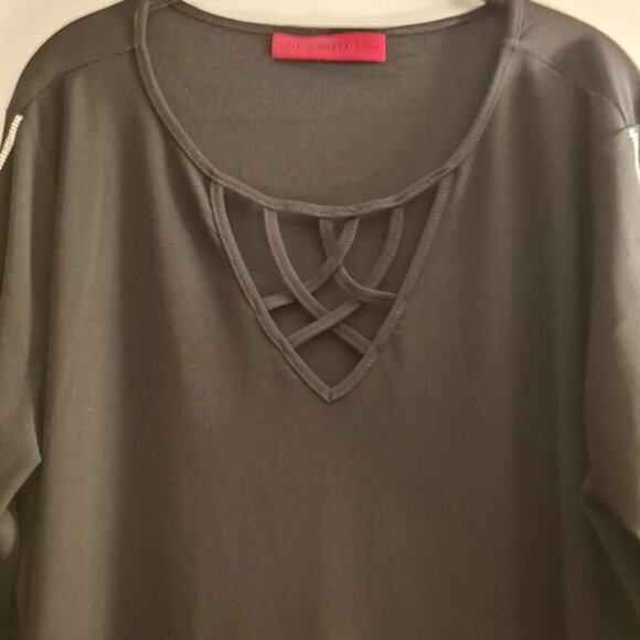 Love Scarlett women's Black Relaxed Cut Out Front Rhinestoned Sleeved Blouse - Picture 2 of 8